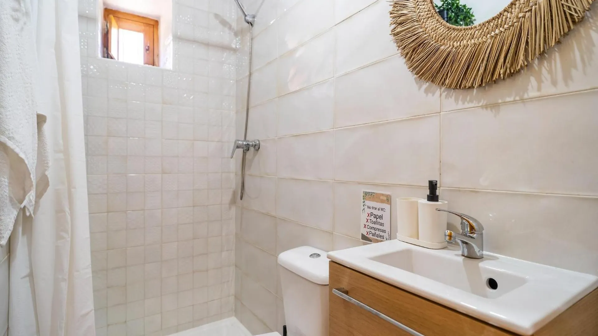 Casa Crisantemo With Sea View And Pool In Adra Villa Las Hoyas del Barranco Holiday home